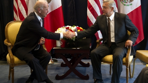 Joe Biden dhe Andres Manuel Lopez Obrador